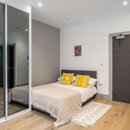 Modern London City Apartment - Victoria Line 外观 照片