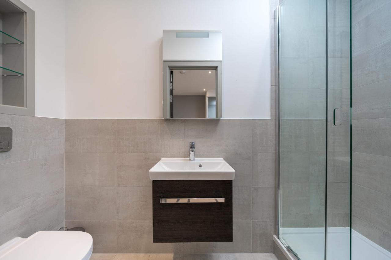 Modern London City Apartment - Victoria Line 外观 照片